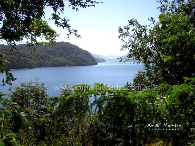 LOTEO “ANTUMAHUEN” Lago Correntoso