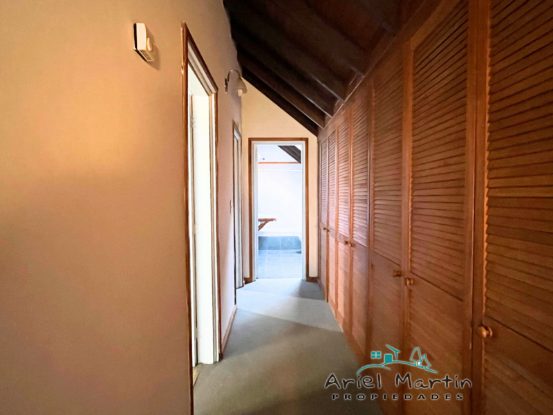 CS 573 Barrio El Once