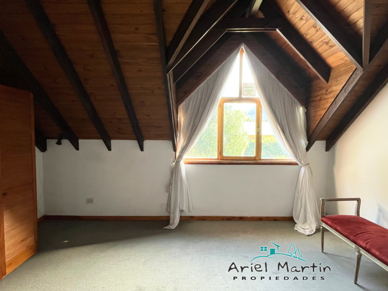 CS 573 Barrio El Once