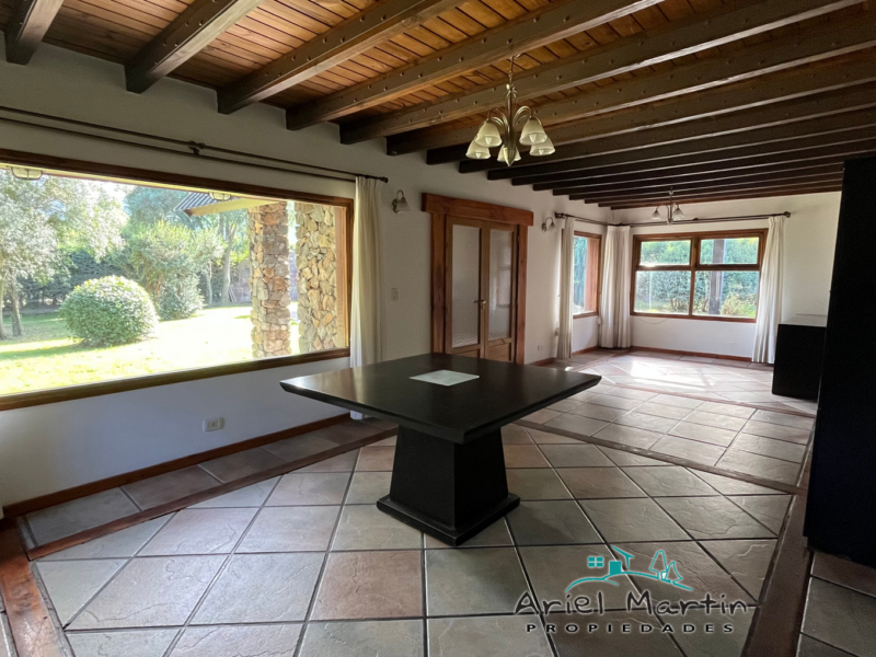 CS 573 Barrio El Once