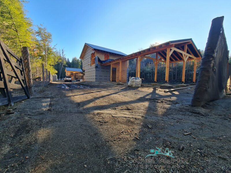 CS 578 Casa VENTA AL POZO en Rio Bonito - Altos de Manzano