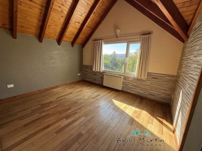 CS 579 Barrio Lomas del Correntoso