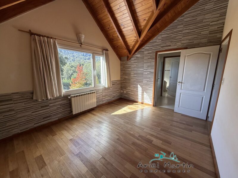 CS 579 Barrio Lomas del Correntoso