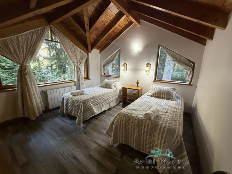 CS 560 - Casas en Península Manzano