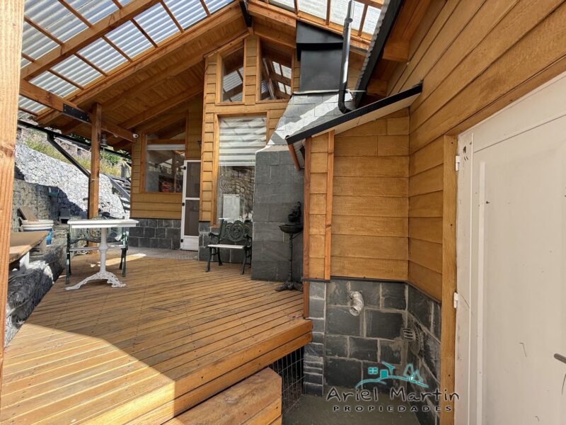 CS 664 Casa con vista al lago - Barrio Alto Manzano