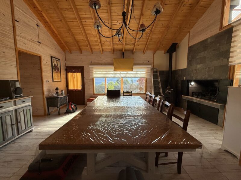 CS 664 Casa con vista al lago - Barrio Alto Manzano