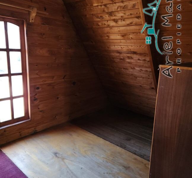 CS 663 Casa mas taller/galpón en Barrio Mallin