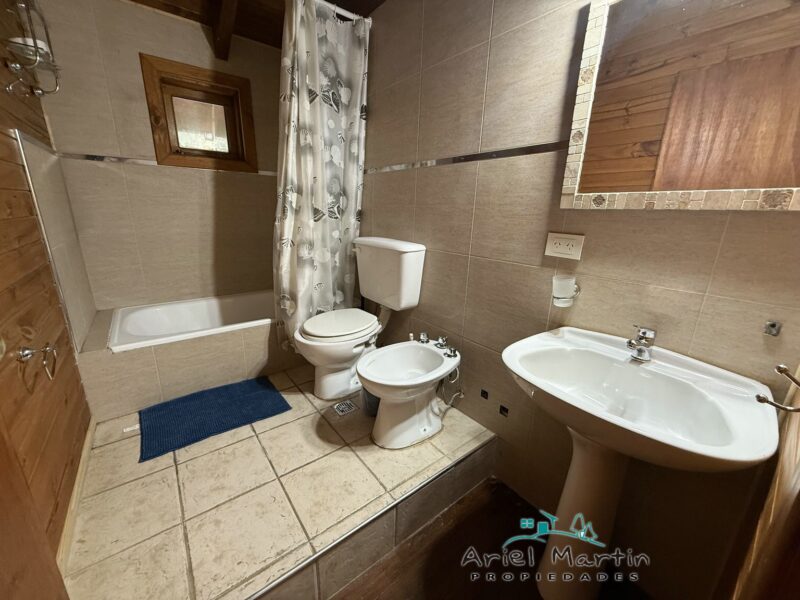 CS 667 Casa en Barrio Tres Cerros