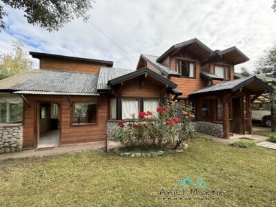 CS 674 Casa y Departamento en Barrio Norte