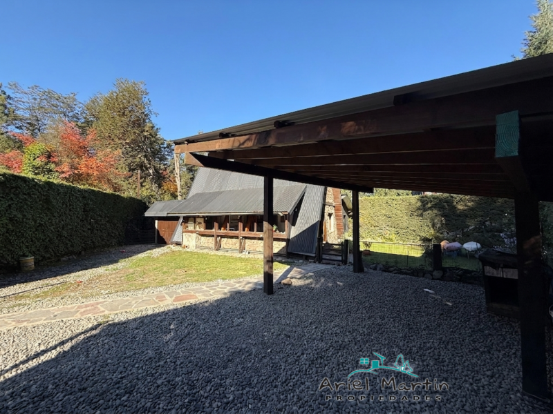 CS 671 Casa y Departamento en Barrio Peumayen