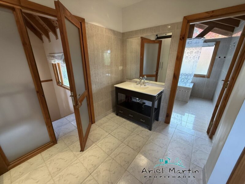 CS 674 Casa y Departamento en Barrio Norte