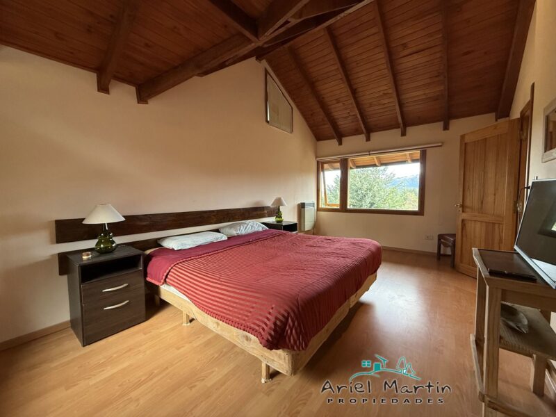 CS 674 Casa y Departamento en Barrio Norte