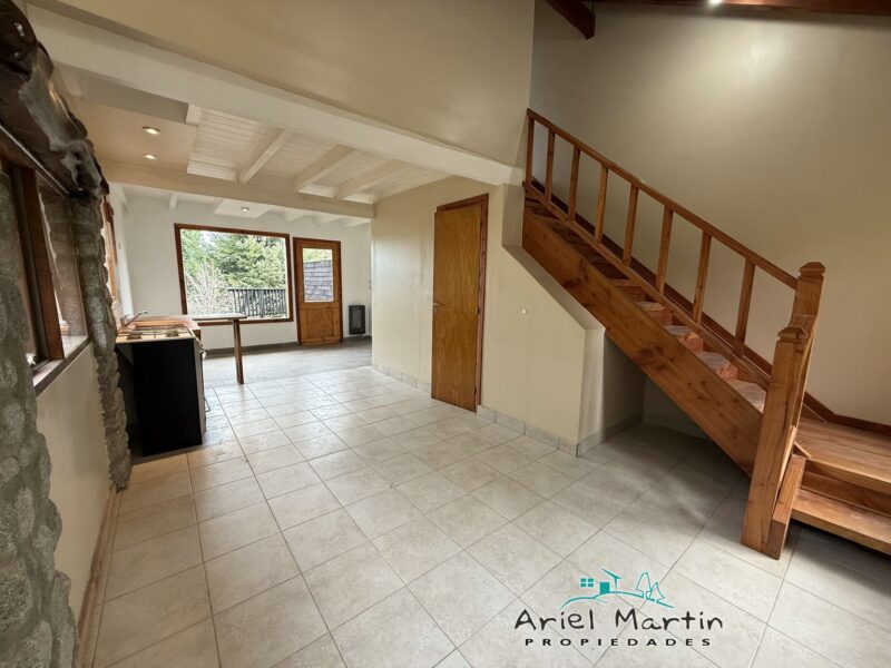 CS 674 Casa y Departamento en Barrio Norte