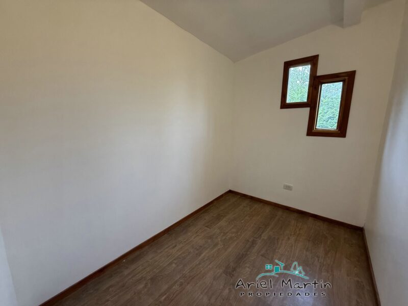 CS 674 Casa y Departamento en Barrio Norte