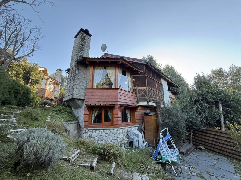 CS 683 Casa en Barrio Tres Cerros