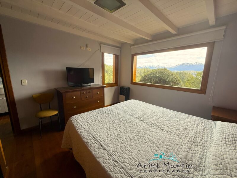CS 376 Casa con Vista al Lago Nahuel Huapi y Lago Correntoso